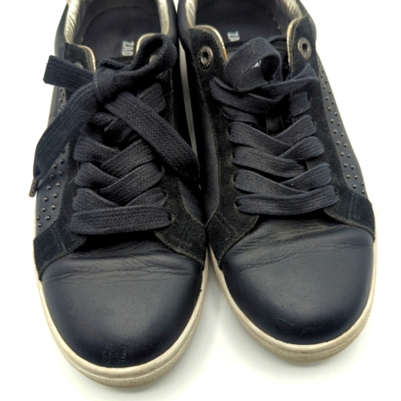 Zadig & Voltaire Studded Leather Low Top Black Sneakers - Picture 13 of 14